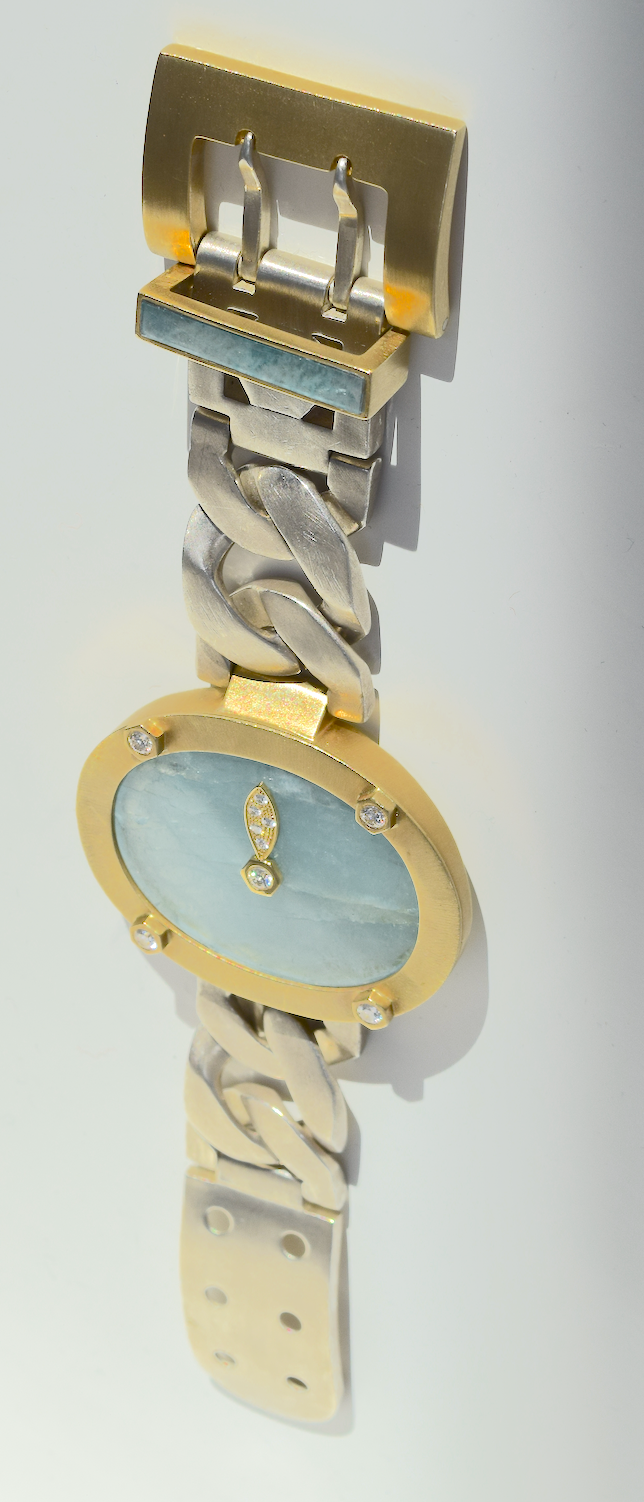 Aquamarine diamond watch deals